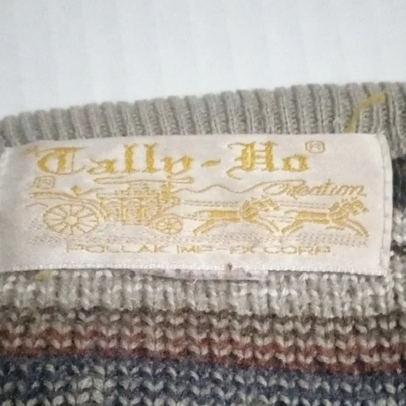 Tally Ho Multicolor Patterned Cardigan - Picture 5 of 5